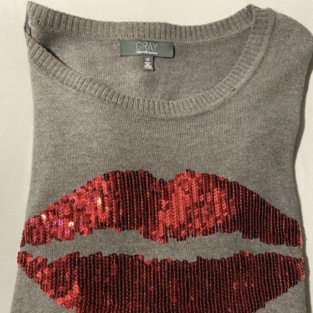 Saks Fifth Ave. Gray Sequin Lips Sweater Size L